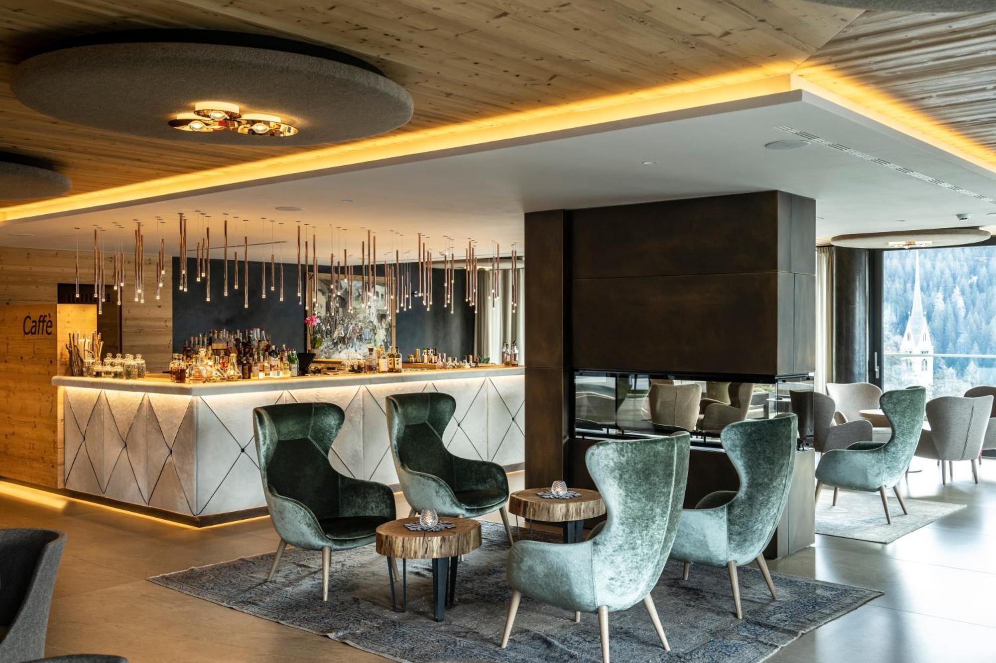 Ciampedie Luxury Alpine Spa Hotel Vigo di Fassa Εξωτερικό φωτογραφία
