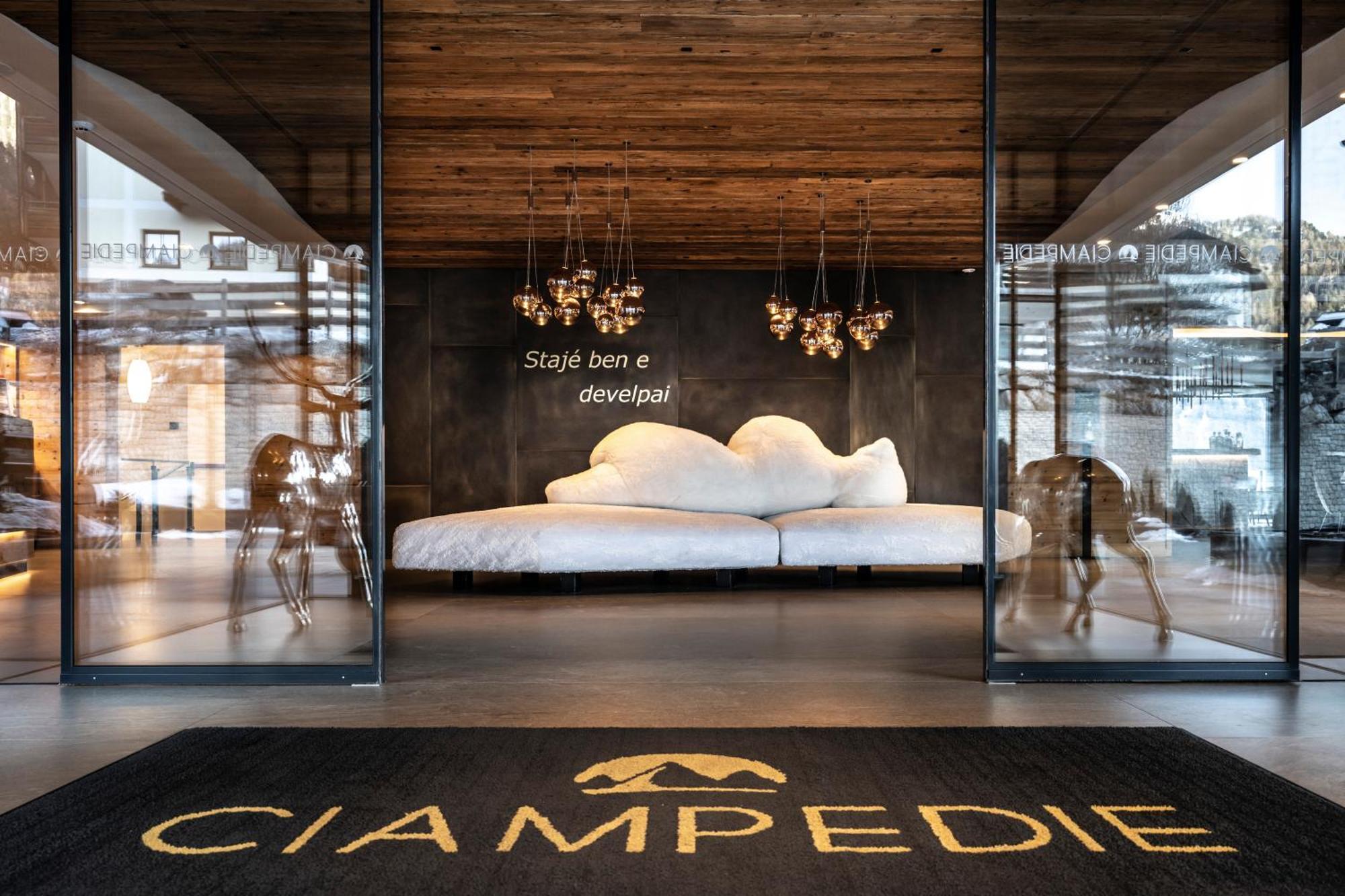 Ciampedie Luxury Alpine Spa Hotel Vigo di Fassa Εξωτερικό φωτογραφία
