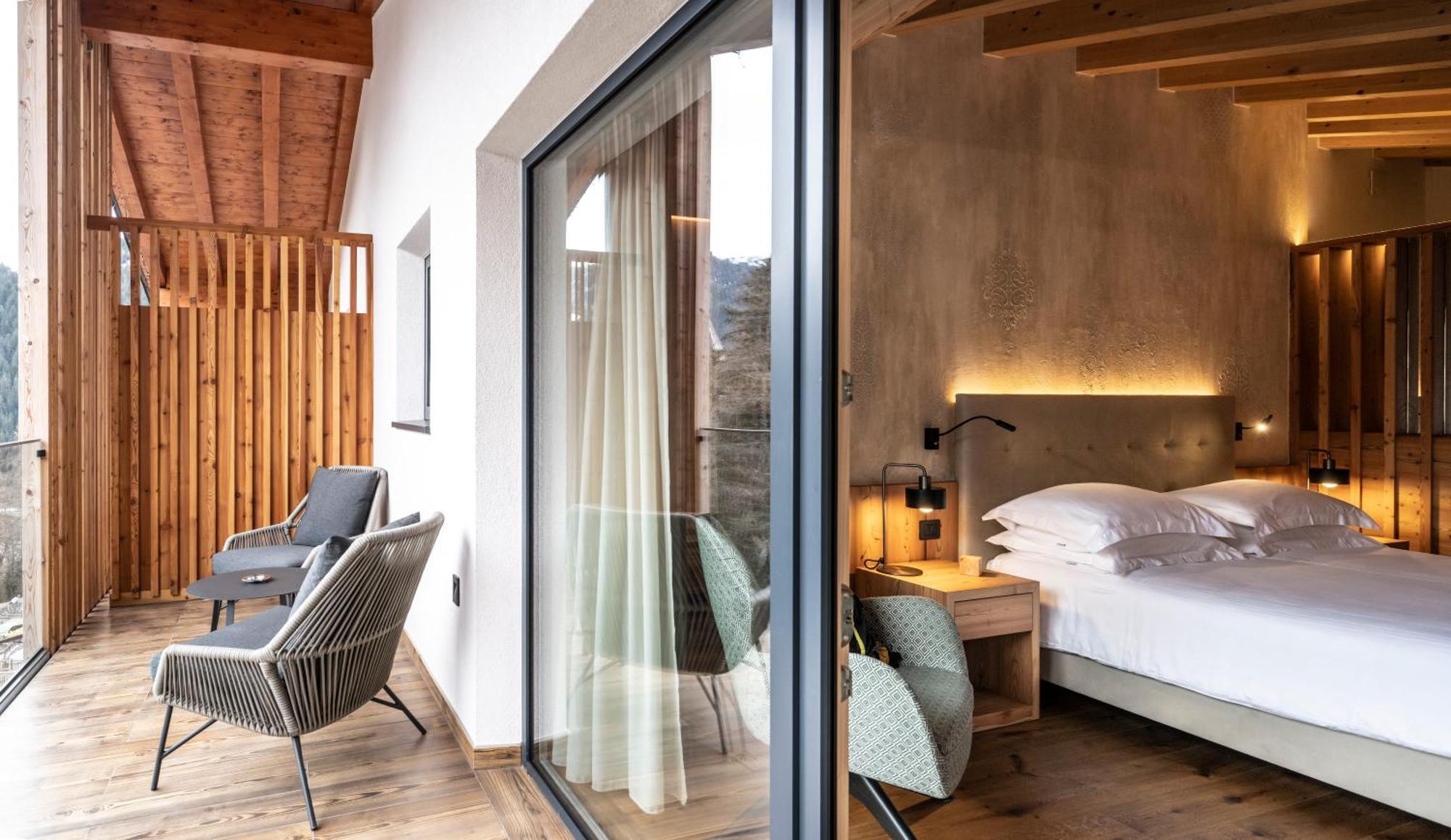 Ciampedie Luxury Alpine Spa Hotel Vigo di Fassa Εξωτερικό φωτογραφία