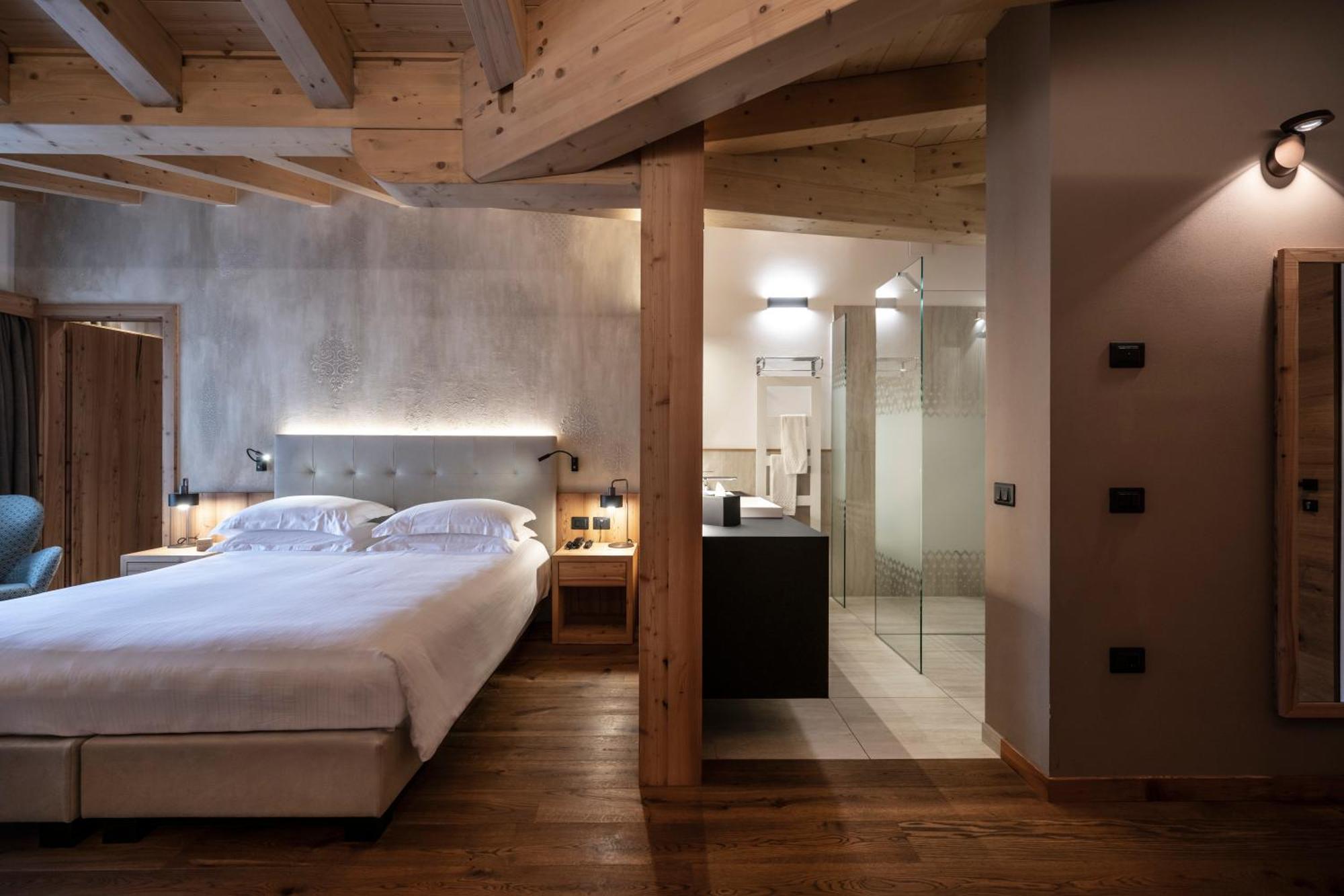 Ciampedie Luxury Alpine Spa Hotel Vigo di Fassa Εξωτερικό φωτογραφία